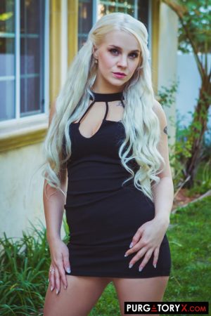 Hot blonde wife Bella Jane sucks off a man in front of cuckold husband